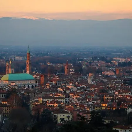 Free Netflix-wifi-parking 5 Min Centro Storico Apartament
